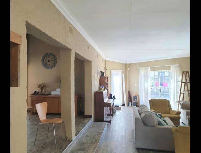 3 BEDROOM HOUSE FOR SALE IN BUCCLEUCH